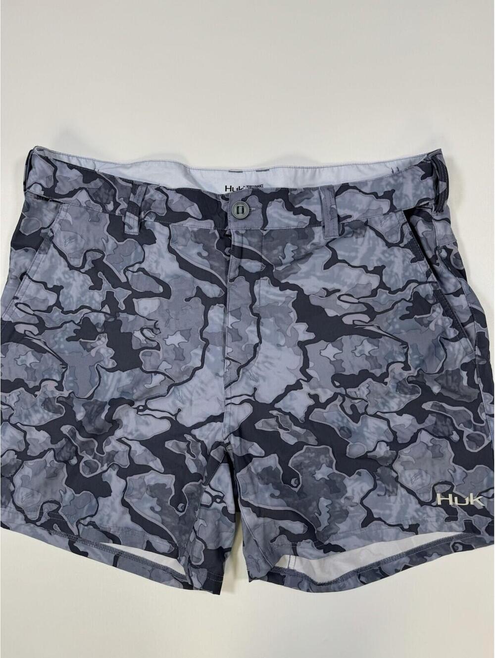 Huk Performance Fishing Shorts Blue Camo XXL Stretch Hybrid